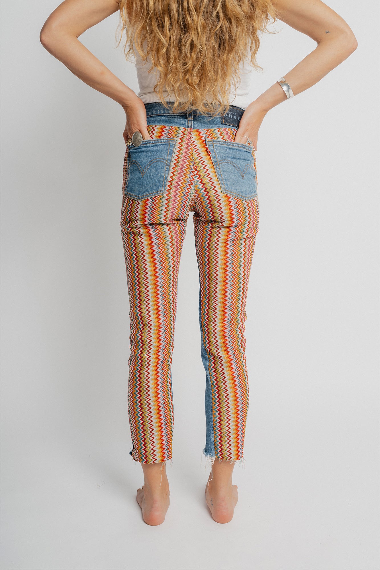 Multicolor Zigzag Knit